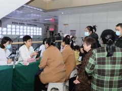 西安中医脑病医院开展国际妇女节大型专家义诊暨健康游园会活动