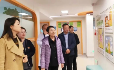 中国残疾人康复协会副理事长李晓捷莅临岐奥丰医疗集团旗下机构指导工作
